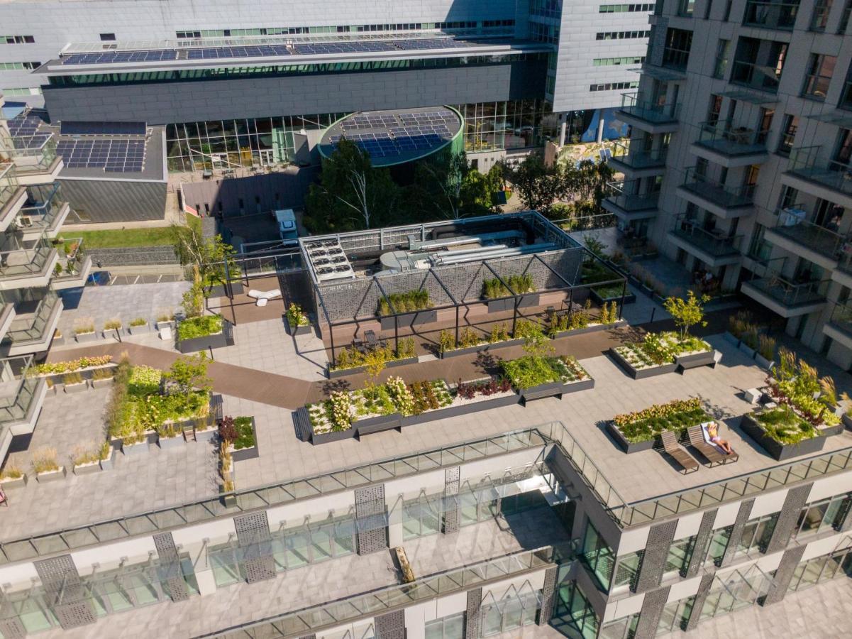 Urban Apartments: Luxury Skyline Living with Wellness Amenities Katowice Exterior photo