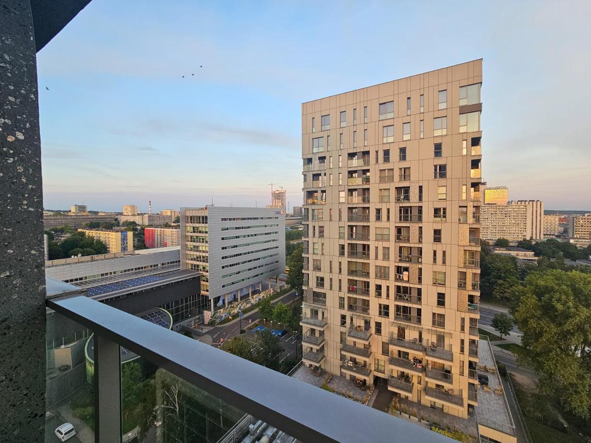 Urban Apartments: Luxury Skyline Living with Wellness Amenities Katowice Exterior photo